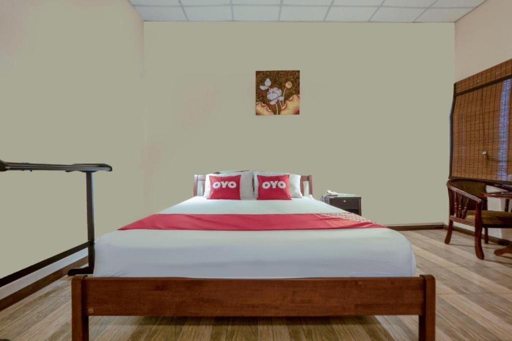 Oyo 1089 Baan Boran Otel Bangkok Dış mekan fotoğraf